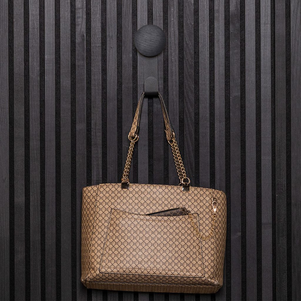 Afbeelding 2 van 10 in Hanger galerij