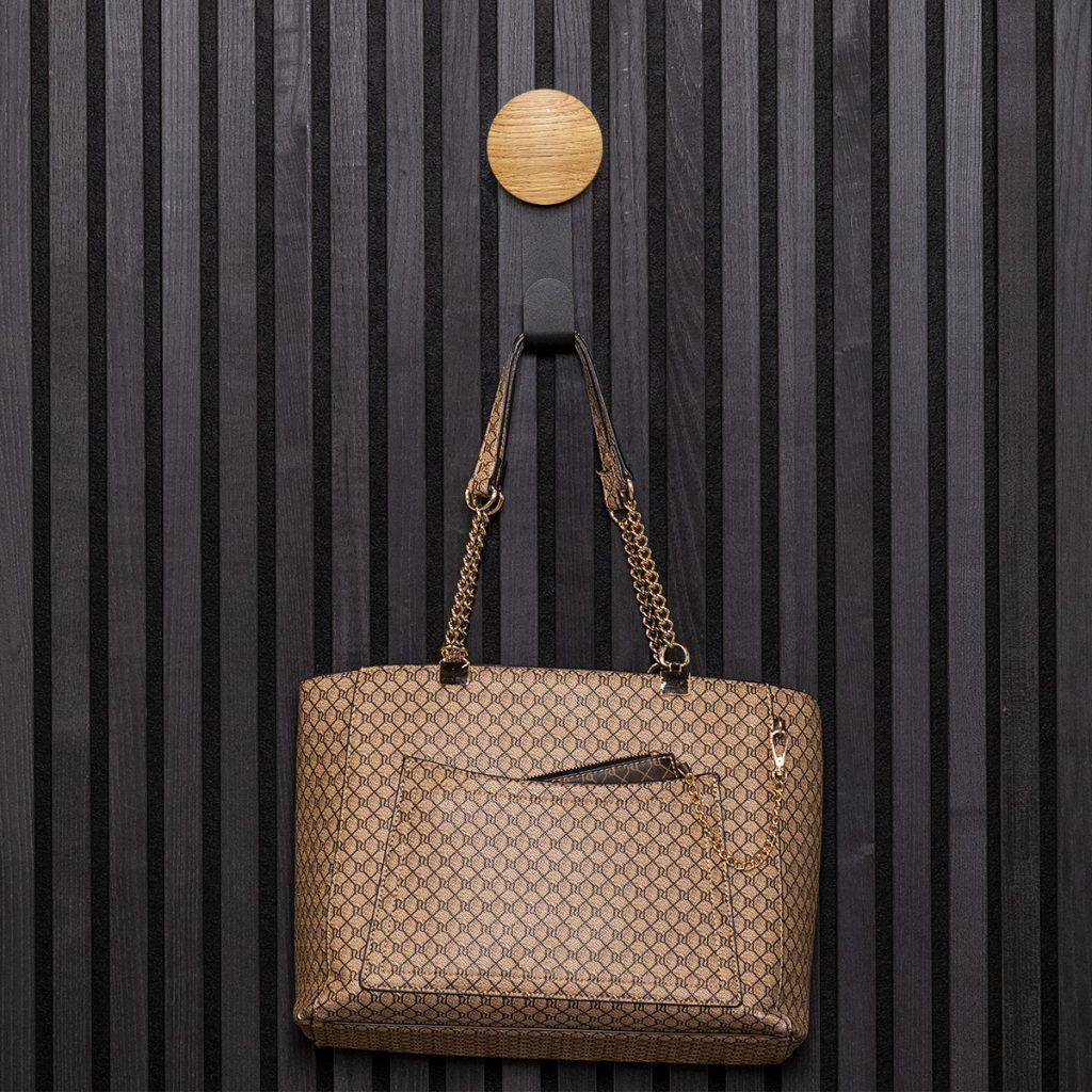 Afbeelding 2 van 10 in Hanger galerij