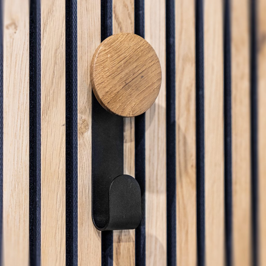 Afbeelding 7 van 10 in Hanger galerij