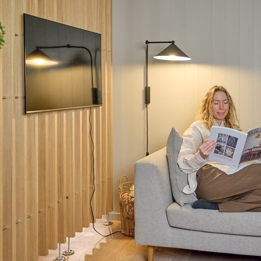 Afbeelding 5 van 8 in EMBRACE | Nell TV-Mount galerij