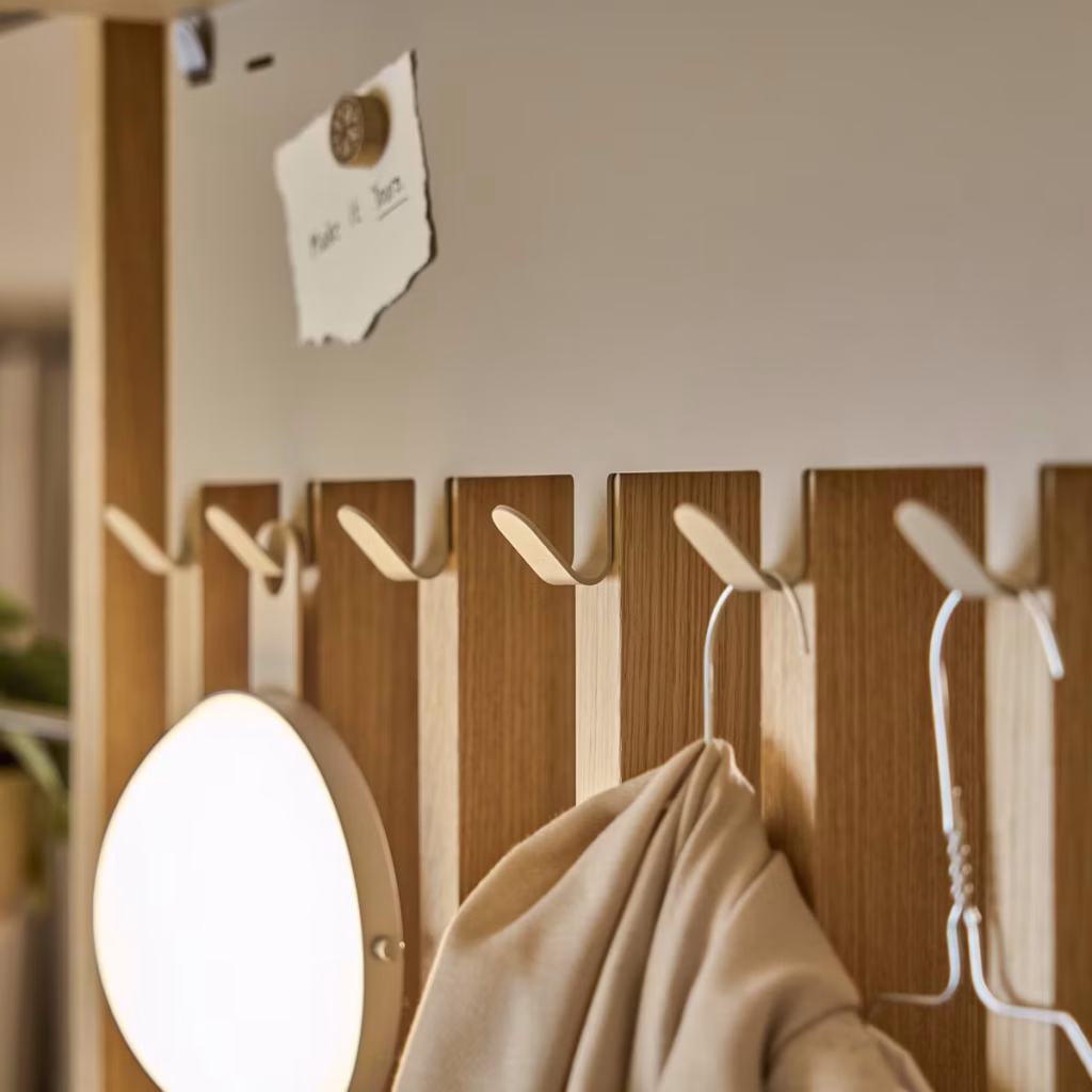 Afbeelding 5 van 7 in EMBRACE | Nell Coat Rack galerij